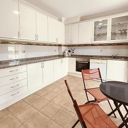 Apartmento Dhimant Apartment *